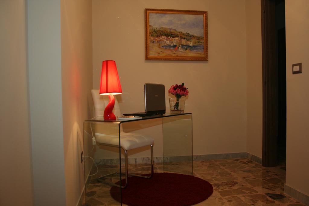 Gallery Milazzo